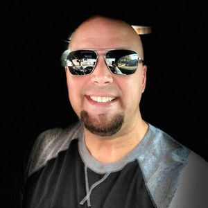 Meet your Posher, Christopher